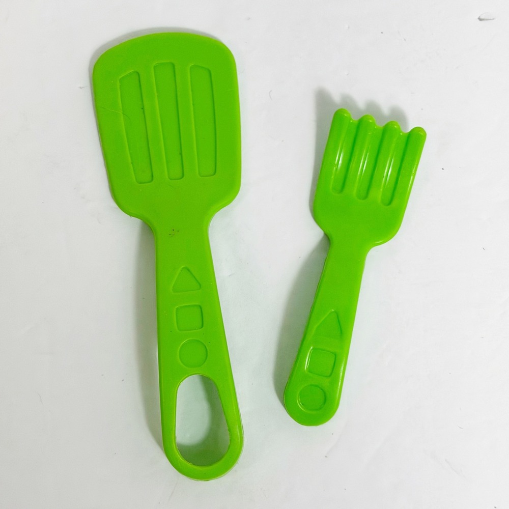 Fisher Price Laugh Learn Food Truck Replacement Green Spatula Fork Part Piece